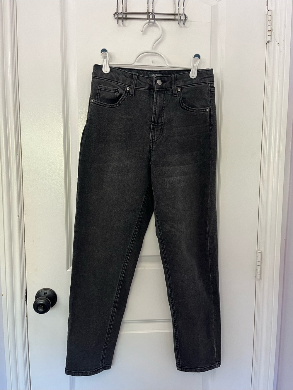Rinse Wash Black Straight Jeans